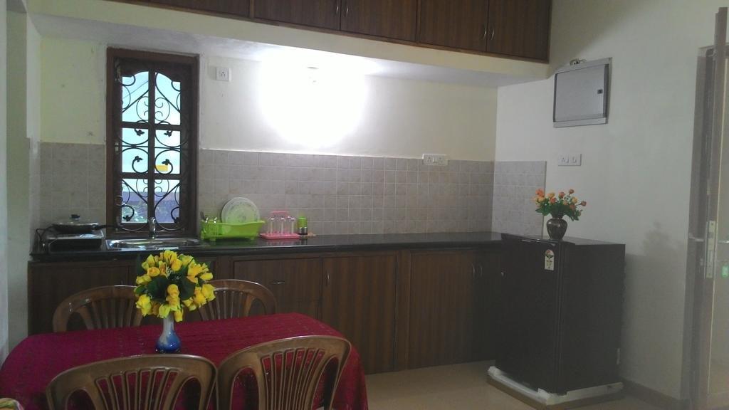Antonio'S Residency Goa Hotel Betalbatim Exterior foto